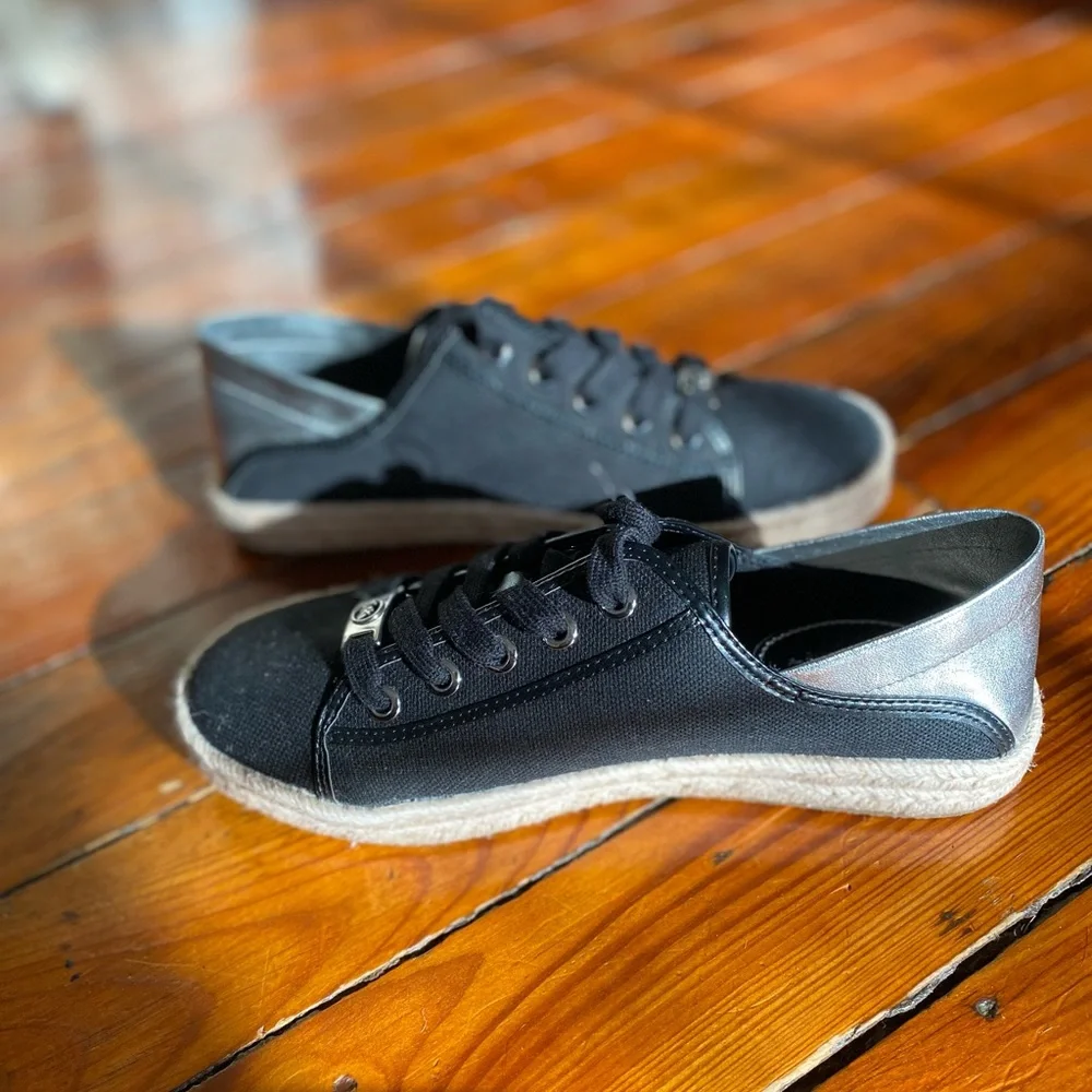 Michael Kors Bryson Lace Tie Up Espadrilles Black/ Silver Size 6